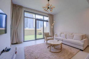 Downtown 1 Bed with Large Bright Terrace